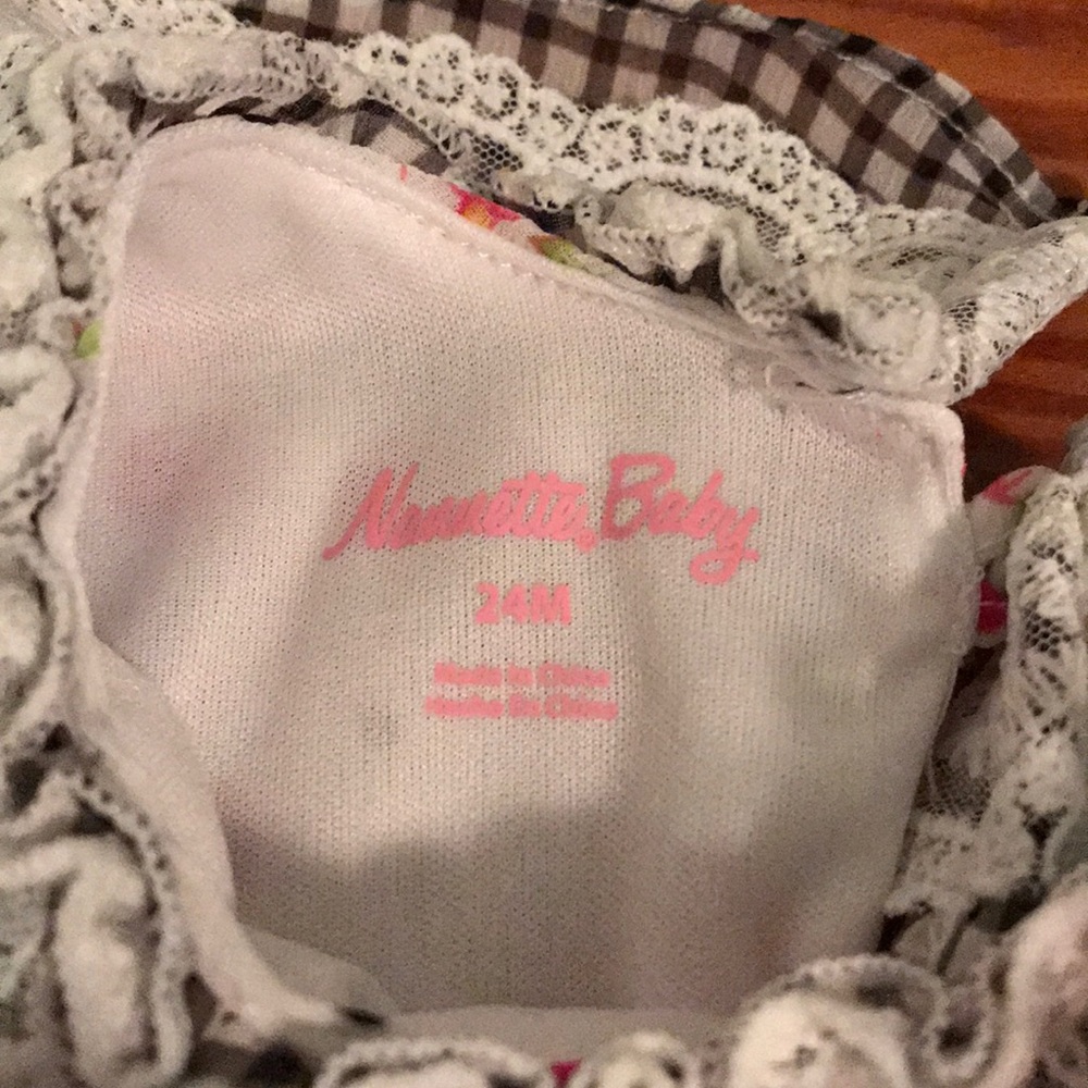 Bundle of baby girl floral dresses - Picture 3 of 5